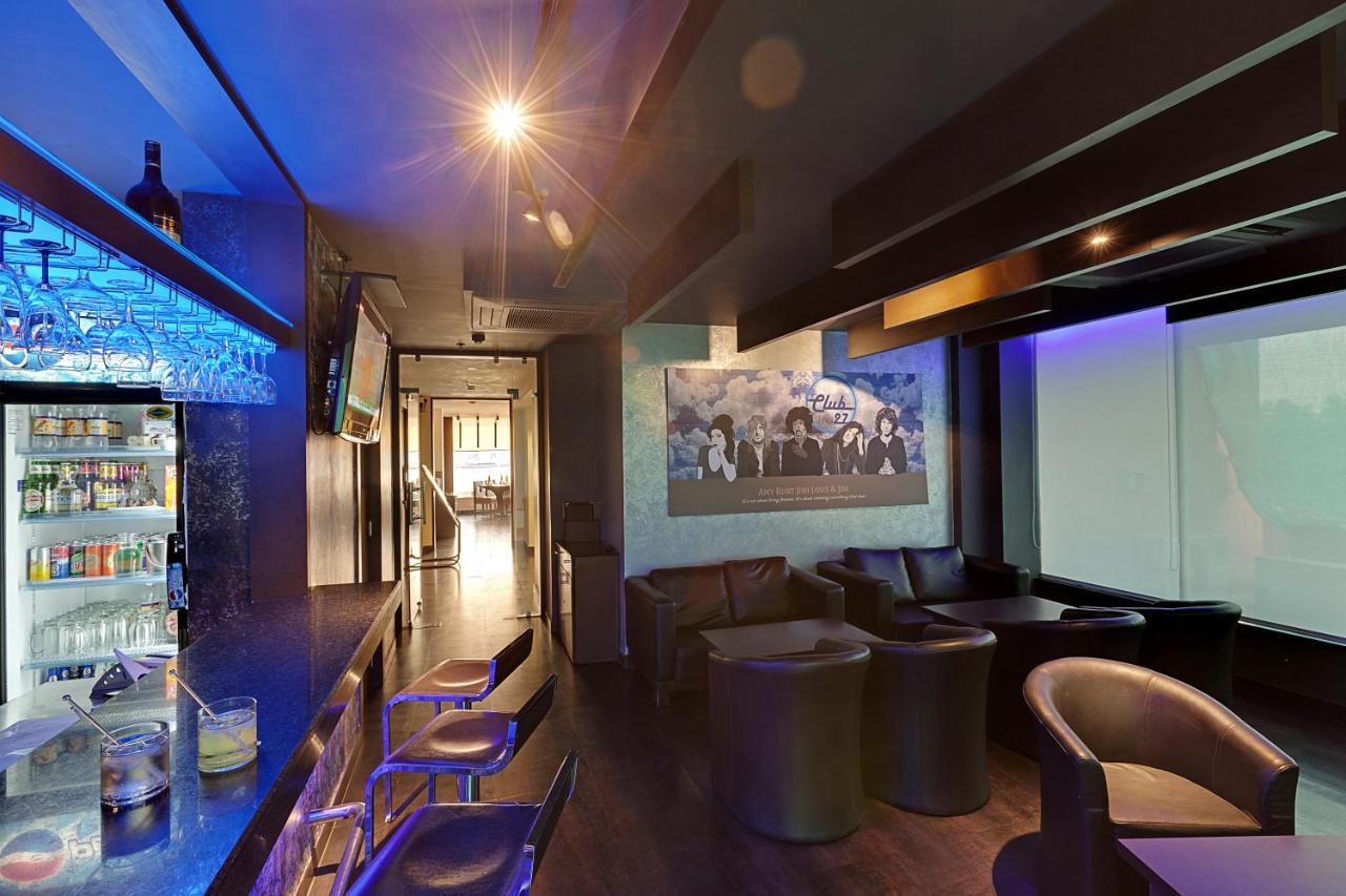 Whispering Palms Hotel ג'איפור מראה חיצוני תמונה